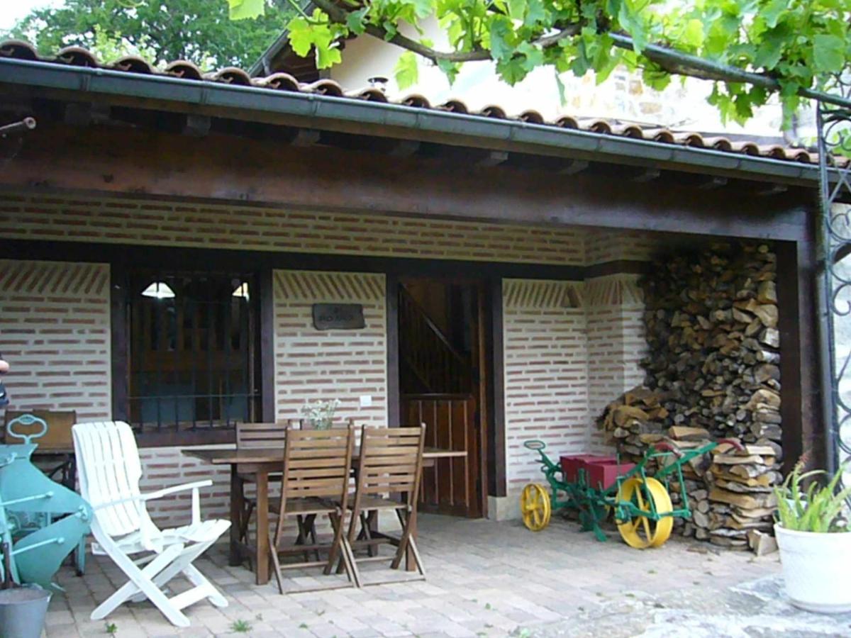 Apartamentos Rurales Casa Lafuente Luquiano Exteriör bild