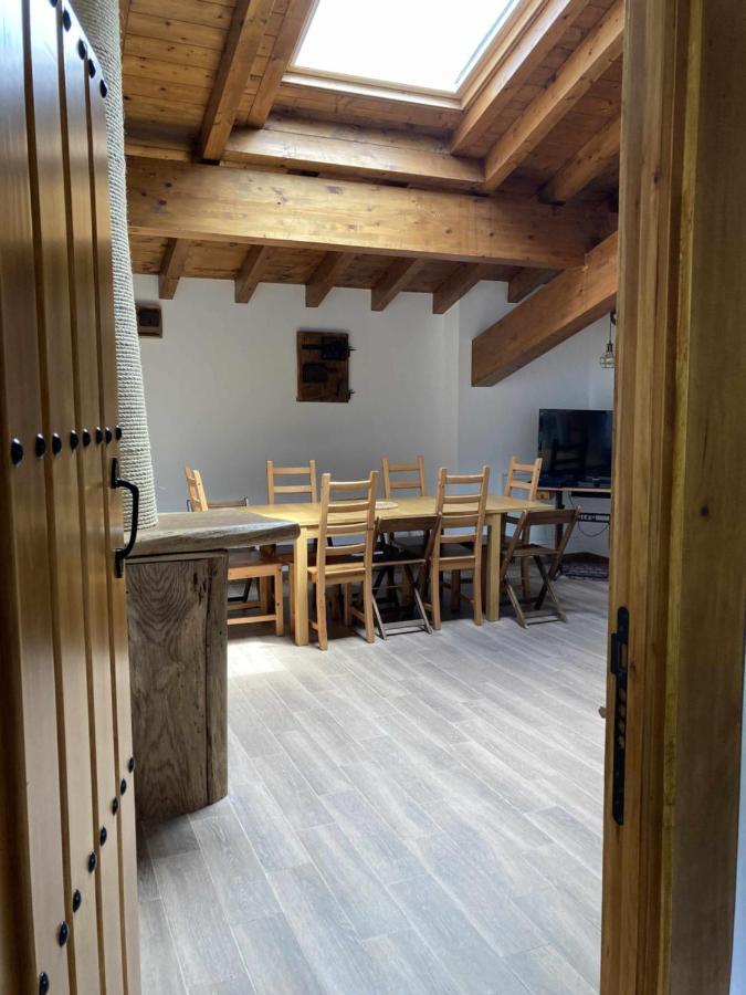 Apartamentos Rurales Casa Lafuente Luquiano Exteriör bild