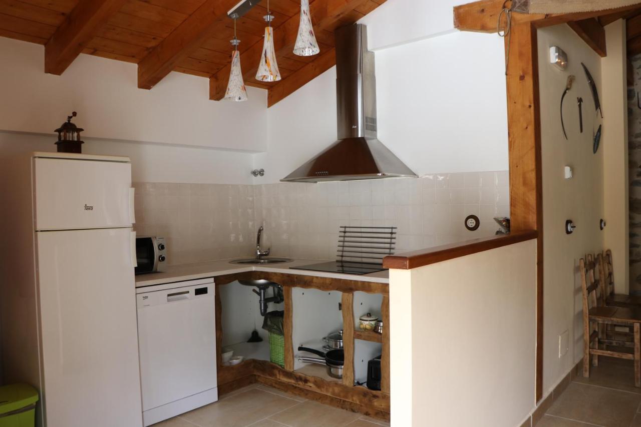 Apartamentos Rurales Casa Lafuente Luquiano Exteriör bild
