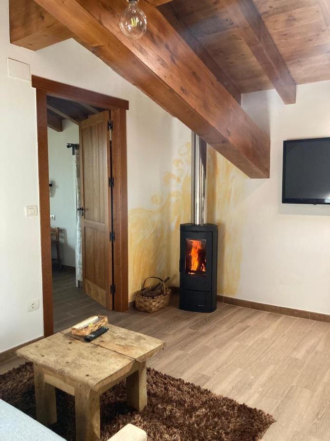 Apartamentos Rurales Casa Lafuente Luquiano Exteriör bild